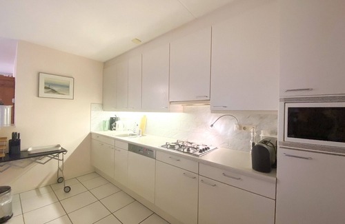 Domburg Apartment | DO23, beautiful apartment directly behind the dune!