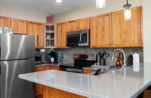 Wintergreen House | Dobie 48 with Wintergreen Advantage