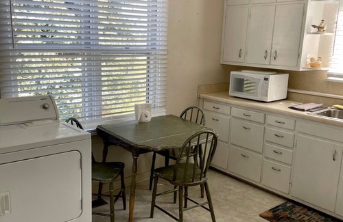 Randolph House | Doc's Hideaway, a Pet Friendly Home Near Manhattan