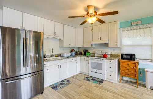 Old Town House | Dock and Screened Porch Suwannee River Retreat!