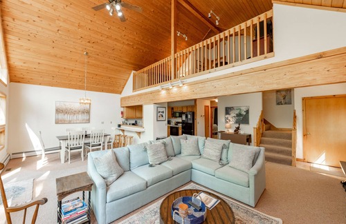 North Glade Hills House | Dockside Dog Friendly Retreat w/Views & Arcade Fun