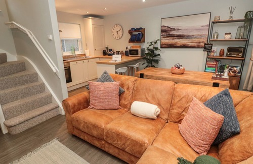 South Charlton Cottage | DODDS NOOK, pet friendly, character holiday cottage in Alnwick