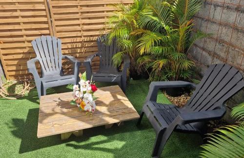 Sainte-Suzanne Apartment | Dodo La FaMi