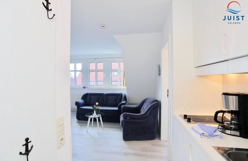 Juist Apartment | Dog and family-friendly apartment with sauna and swimming pool, centrally located