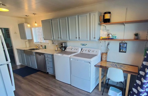 Rockaway Beach House | Dog Friendly Beach Cottage 1/2 block to BEACH! 3 Bedrooms, Firepit & Fenced yard