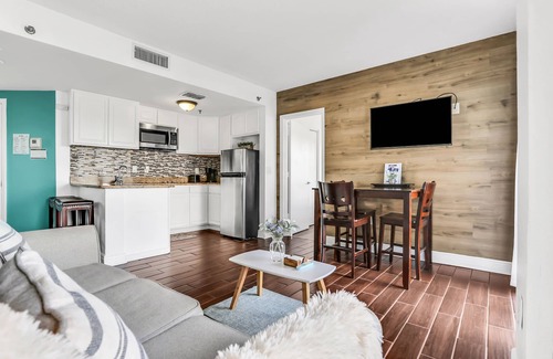 Southwest Orlando Condo | Dog-friendly condo with a kitchenette, AC, pools, hot tubs, tennis, & gym
