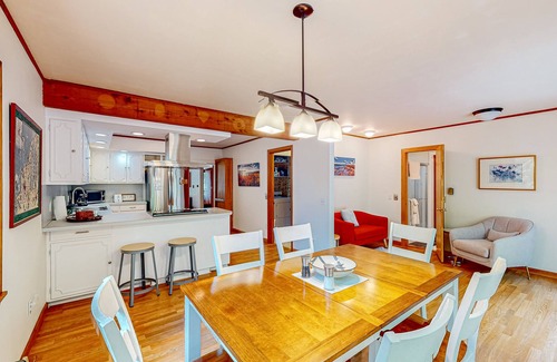 Empire Cottage | Dog-friendly downtown Glen Arbor home with deck, gas grill, and washer/dryer