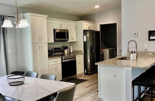 Ocala House | Dog Friendly Home w/Fenced Yard & Work Spaces