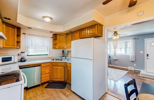 South Glens Falls House | Dog-friendly house near West Mountain with large lawn, patio, grill, streaming