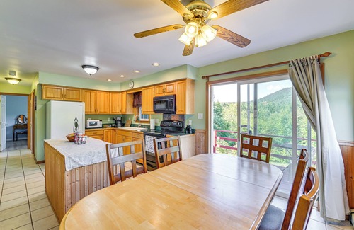 Lake George House | Dog-Friendly Lake George Home: 3 Mi to Beach!