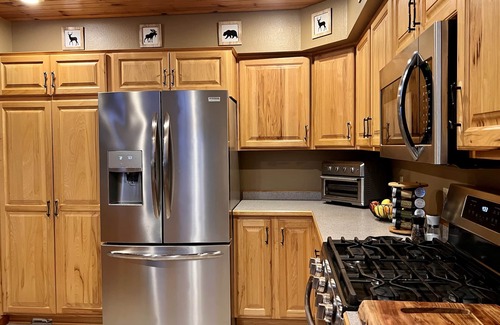 Eagle River Ski Chalet | Dog friendly, lakefront home perfect for families