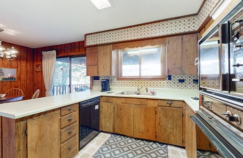 Sylva House | Dog-friendly mountain home with large deck and stunning mountain views