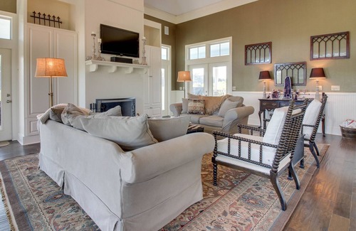 Johnson City House | Dog-friendly riverfront home with private pool, gourmet amenities, & guesthouse