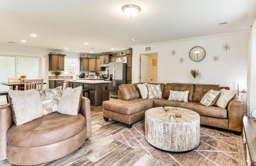 Russellville House | Dog Friendly, Screened Porch St Stephen Retreat!