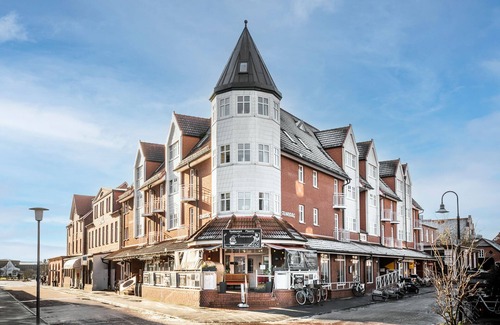 Juist Apartment | Dog-friendly vacation apartment ideal for couples, with swimming pool and sauna.