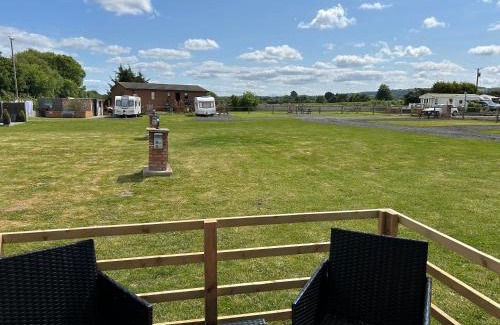 Saint Asaph Other | Dolafon Luxury Glamping Pod 2 With Hot Tub