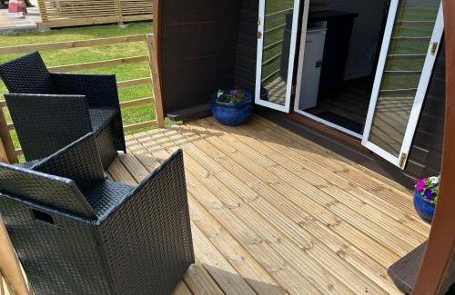 Saint Asaph Other | Dolafon Luxury Glamping Pod 2 With Hot Tub