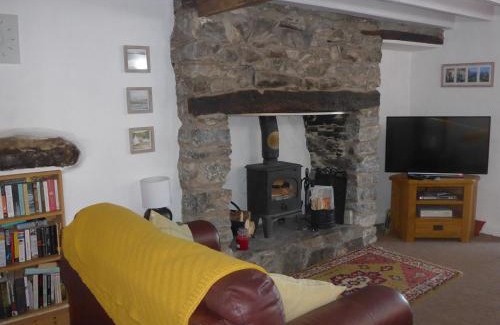 Nefyn House | Dolfor