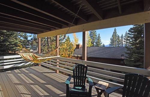 Lake Forest House | Dollar Point Delight