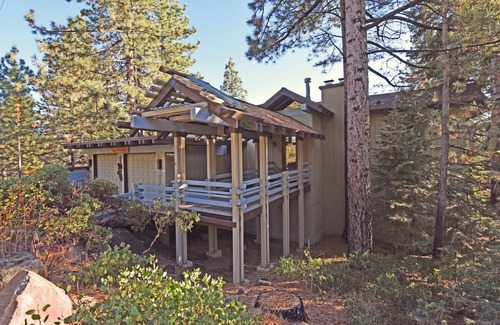 Lake Forest House | Dollar Point Delight