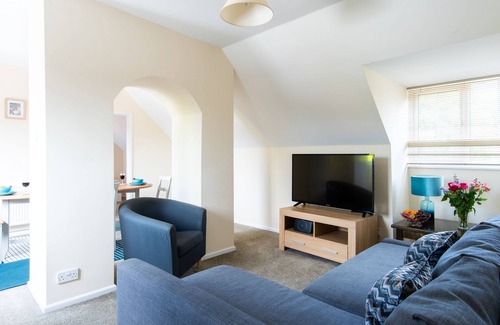 Thorpeness Cottage | Dolphin Apartment - sleeps 3 guests in 2 bedrooms