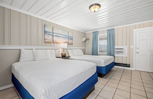 South Nags Head Hotel | Dolphin Oceanfront Motel