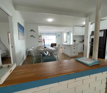 Jurien Bay House | Dolphins on Dalton