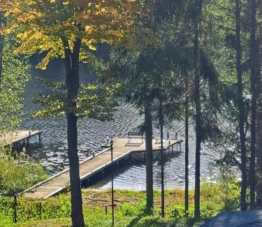 Miłomłyn Ski Chalet | Dom na Mazurach Zatoka Leśna