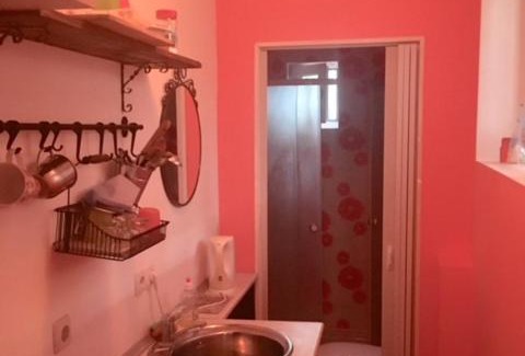 Zapadnyy okrug Hotel | Dom na Naberezhnoy 202