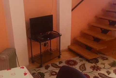 Zapadnyy okrug Hotel | Dom na Naberezhnoy 202