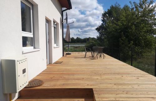 Orzysz Villa | Dom nad jeziorem z prywatnym pomostem i linią brzegową