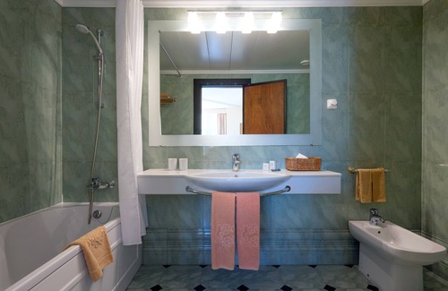 Machico Hotel | Dom Pedro Madeira