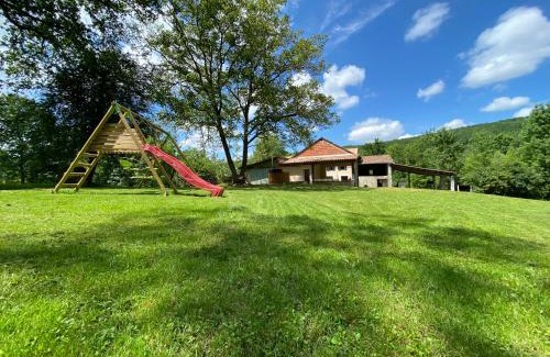 Benaix House | Domaine aux souvenirs denfance