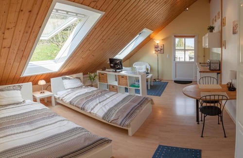 Essertines-sur-Rolle House | Domaine Beauregard