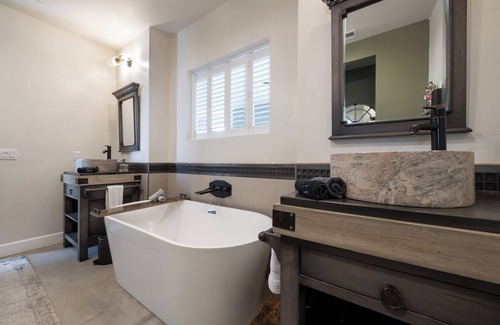 Temecula Bed & Breakfast | Domaine Chardonnay, one of Temecula Wine Country's premier residential properties, is an exclusive, privately operating, winery estate Bed & Breakfast with 3 beautifully appointed, independent guest suites for overnight accommodations, each featuring