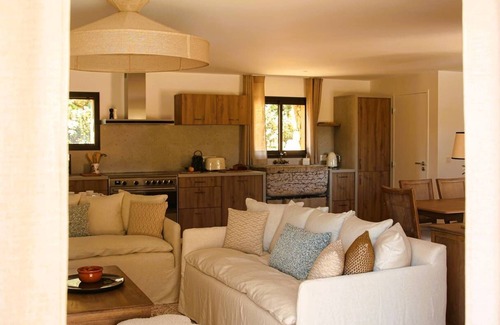 San-Gavino-di-Carbini House | Domaine de Gialla Bergerie Prugna, 8 pers, piscine chauffée, 10 mn plage