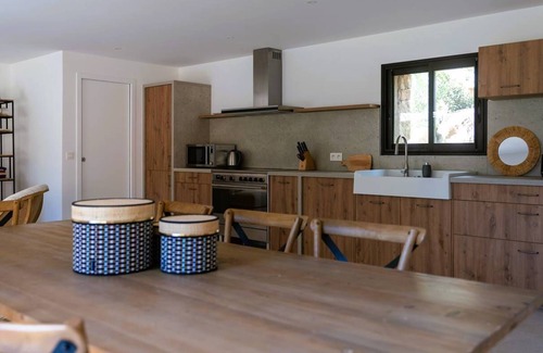 San-Gavino-di-Carbini House | Domaine de Gialla Bergerie I Pini, 2 pers, piscine chauffée, 10 mn plage