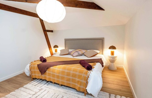 Fontenay-sur-Vegre Other | Domaine de Fontenay - Charming Manor House 30 beds