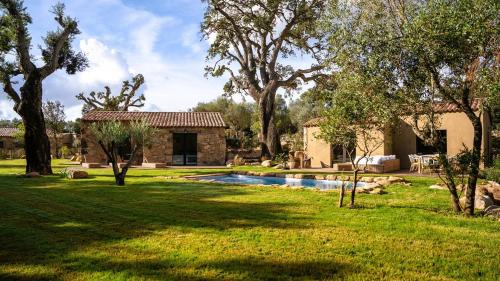 San-Gavino-di-Carbini Villa | Domaine de Gialla Bergerie I Pini, 8 pers, piscine chauffée, 10 mn plage
