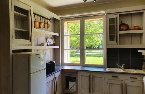 Rieucros House | Domaine De Marlas - Gîte de Charme