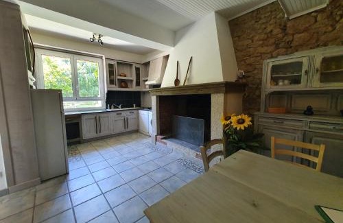 Rieucros House | Domaine De Marlas - Gîte de Charme