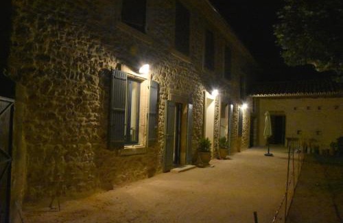 Saint-Paul-les-Fonts Bed & Breakfast | Domaine de Sévanes