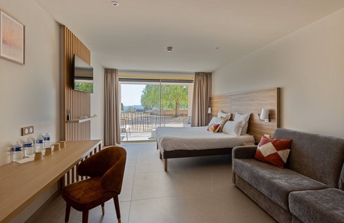 La Valette-du-Var Hotel | Domaine des Gueules Cassées