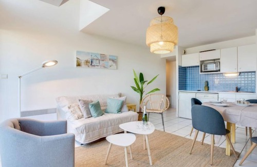 Carnac Apartment | Domaine des Tadornes by Interhome