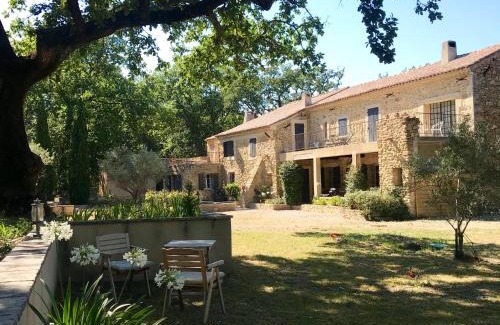 Mondragon Bed & Breakfast | Domaine du Commandeur