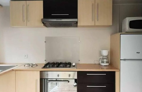 Prayssas House | Domaine du Lac de Neguenou * - Mobilhome LUXE - 2 bedrooms - lake view - 47m2 terrace including 6 people