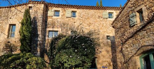 La Roque-sur-Ceze House | Domaine du Moulin de Cors