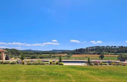 La Bastide-des-Jourdans Apartment | Domaine les Hauts de Riganel Gîte Lou Pitchoun