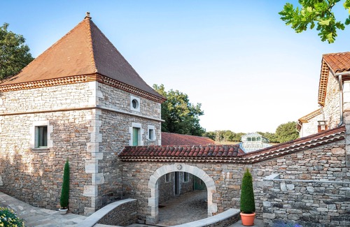 Saint-Antonin Noble Val Villa | Domaine de Sourbil - Heated Pool - 27 places