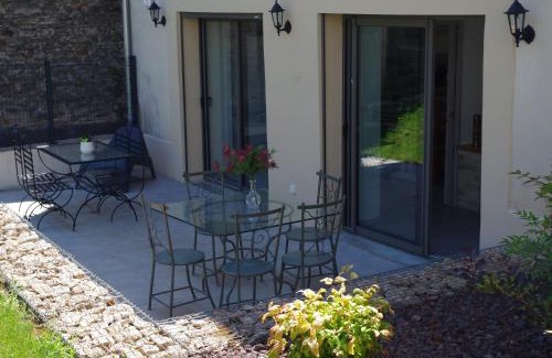 Lugny House | Domaine Joseph Lafarge Wine Resort - Lady's House - La maison d'Henriette